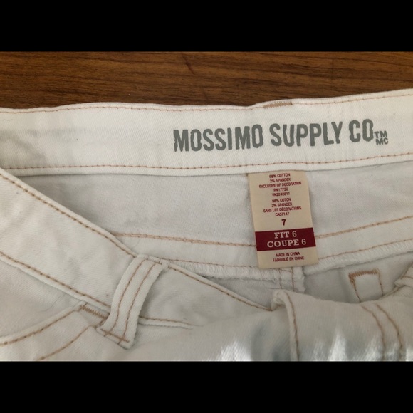 MOSSIMO supply co shorts - Picture 3 of 4